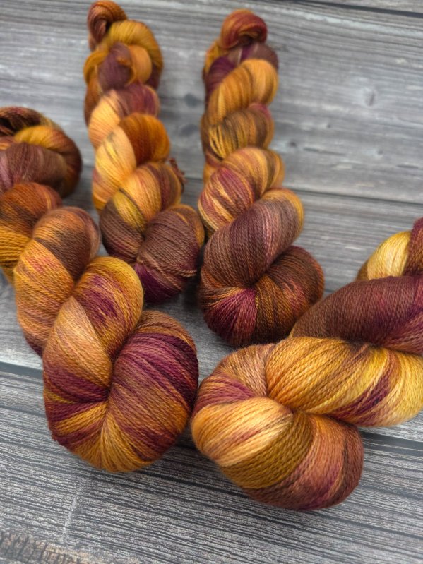 Lace - ca. 800 meter/100g