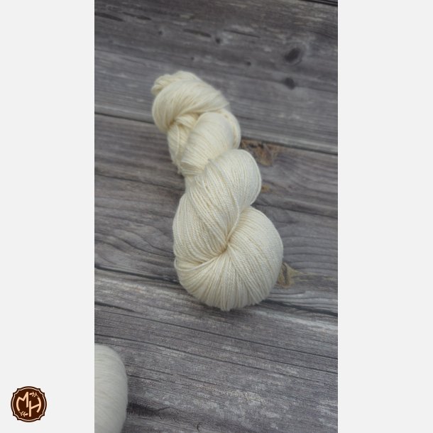 Merino Tussah : Ufarvet Hvid
