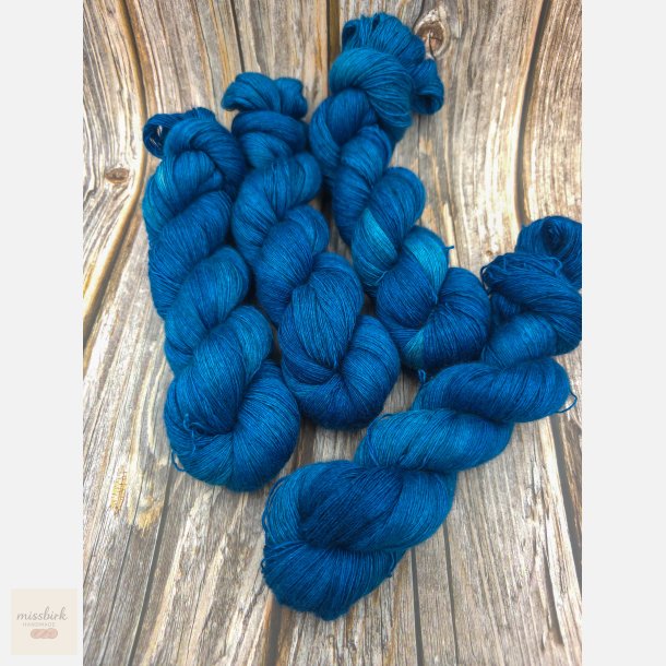 Silky yak 800 m Njords dyb