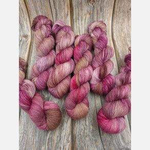 Silky Singles 400 m Lingon