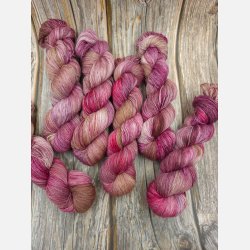 Silky Singles 400 m Lingon