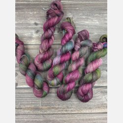 Silke merino 50/50 400 m Valkyriens Roser
