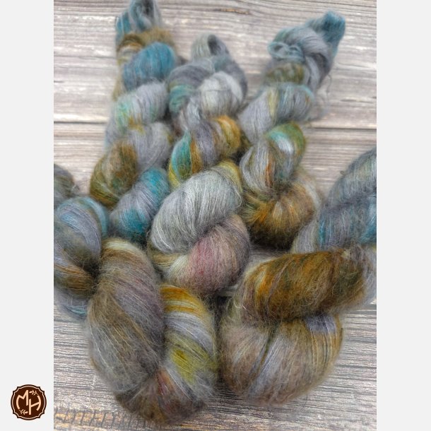 Baby Suri Lace 50g : Helgr� 