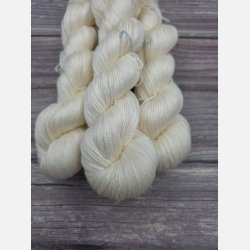 Silke merino 50/50 400 m Ufarvet Hvid