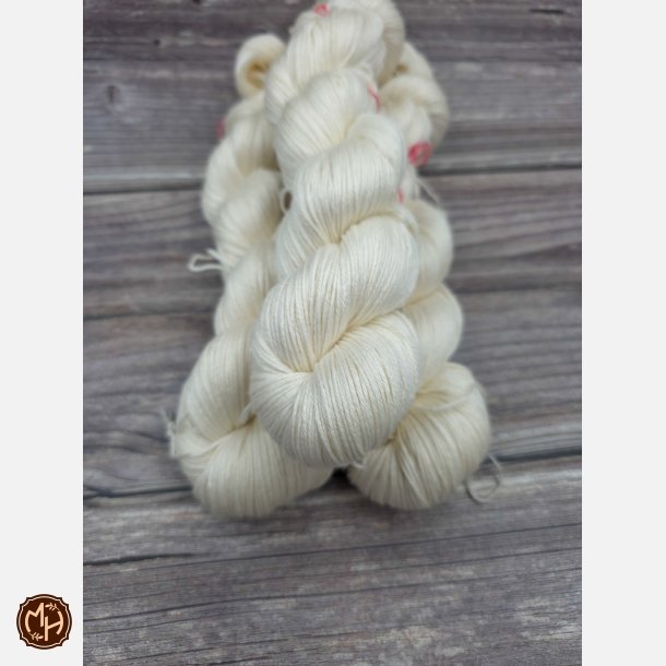 Merino Silke NS : Ufarvet Hvid