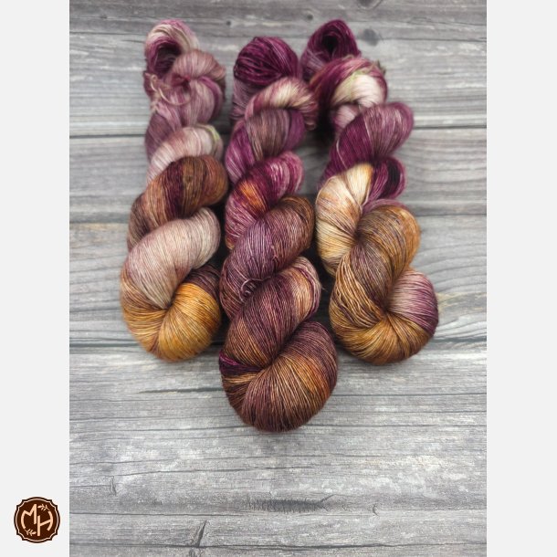 Silky Singles Lace :  H�stb�r