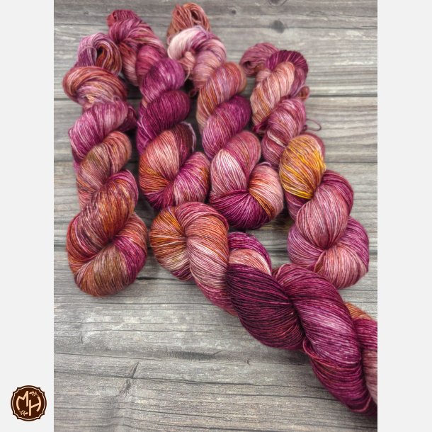 Silky Singles : Blodrose