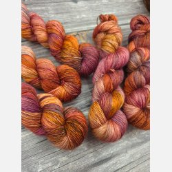 Silky Singles : Rosenild