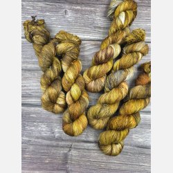 Silky Singles Lace :  Jordlys