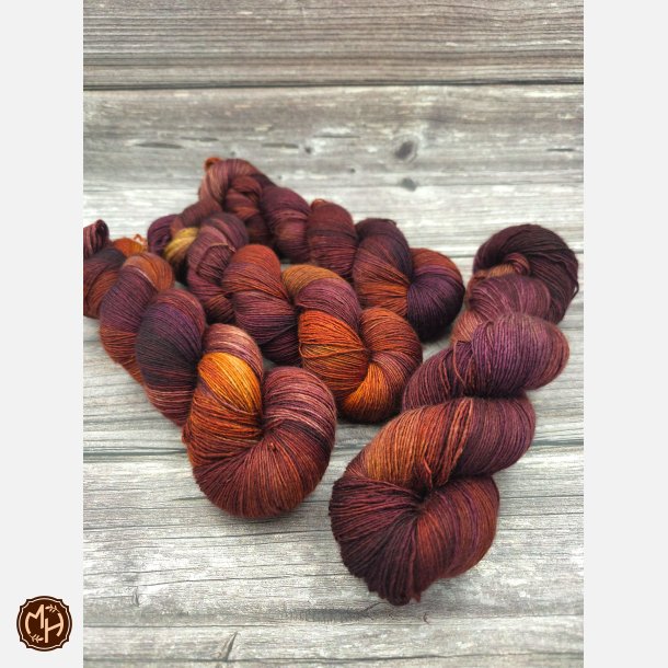 Silky Yak Singles : M�rkeravn