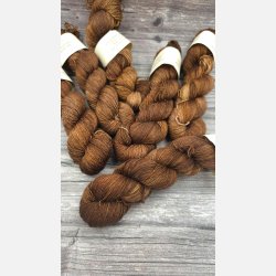 Silky Singles : Birkebark