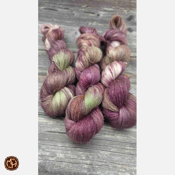 Sommer Lace : Skovb�r