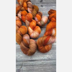 Posh Lace : Solbrand