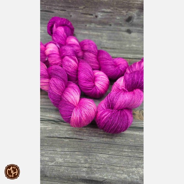 Silky Singles : Vildrosa