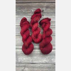 Silky Yak Singles : M�rkerose