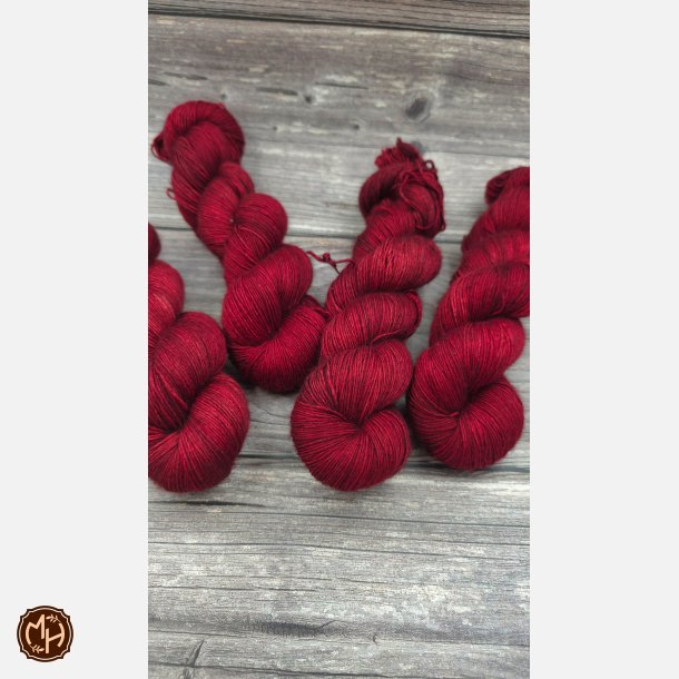 Silky Yak Singles : M�rkerose