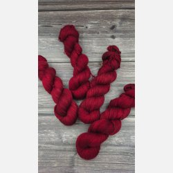 Silky Yak Singles : M�rkerose