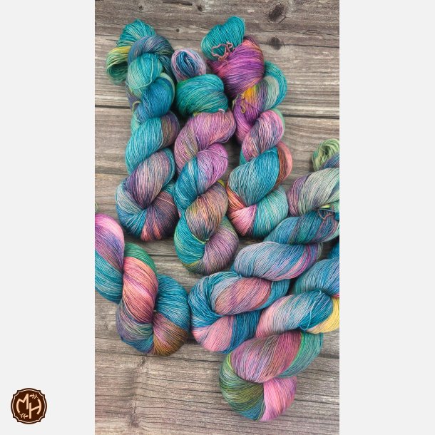 Silky Singles Lace : Gl�denat