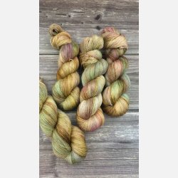 Posh Lace : Hedesand