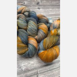 Fine Yak : Stormlys