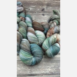 Posh Lace : Morgendis