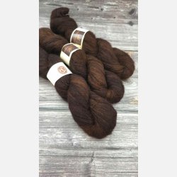Bl�d Alpaka Fluff : M�rk Kastanje