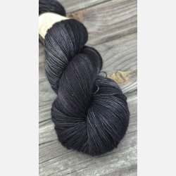 Yak Singles Lace : Ravnesort