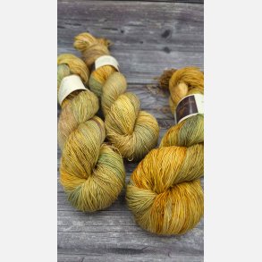 Silky Singles Lace :  Solstrejf