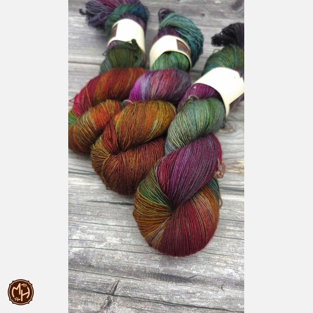Silky Singles Lace :  Vildskov