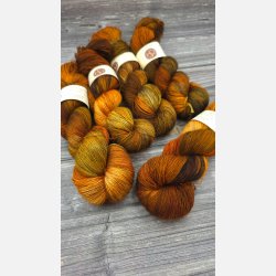 Silky Singles Lace :  Gylden Skov - Bad 02
