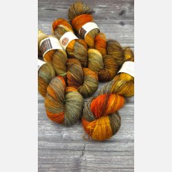 Silky Singles Lace :  Gylden Skov - Bad 03