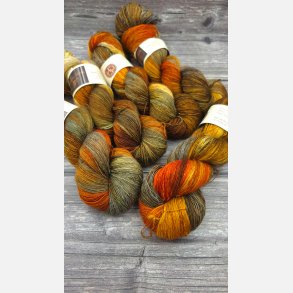 Silky Singles Lace :  Gylden Skov - Bad 03