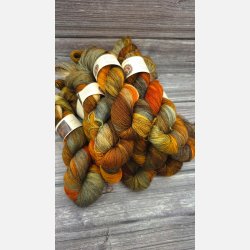 Silky Singles Lace :  Gylden Skov - Bad 03